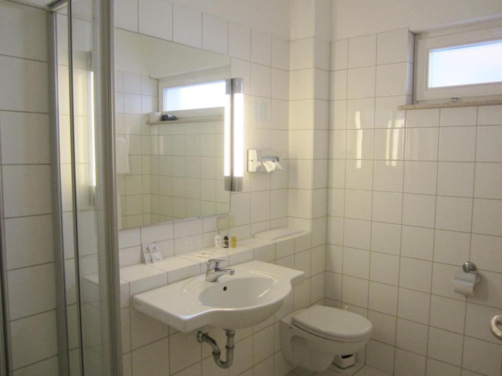 Grimmelshausen Hotel Gelnhausen Bagian luar foto